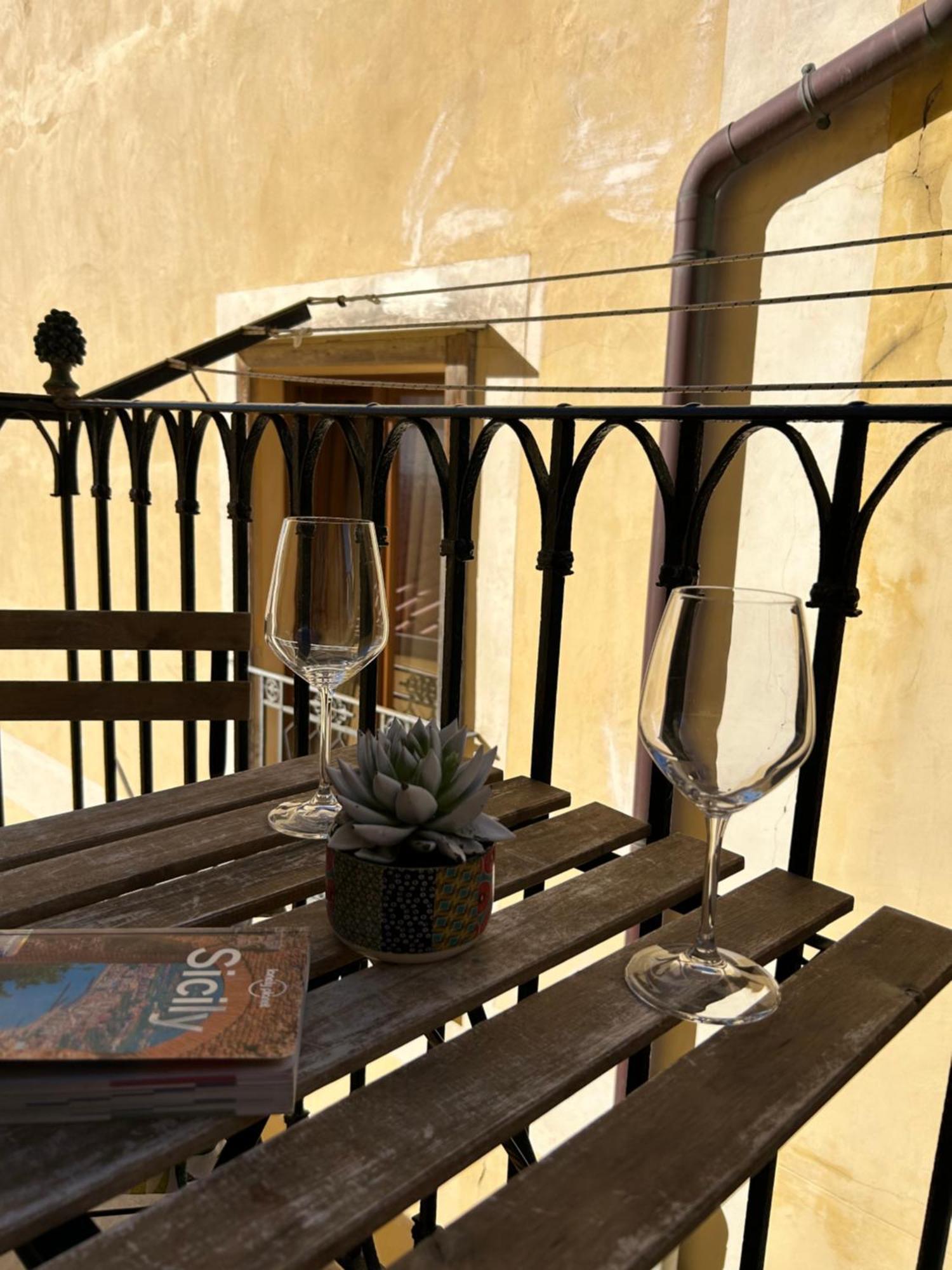 Sicilian Dream Apartments Cefalù Eksteriør billede