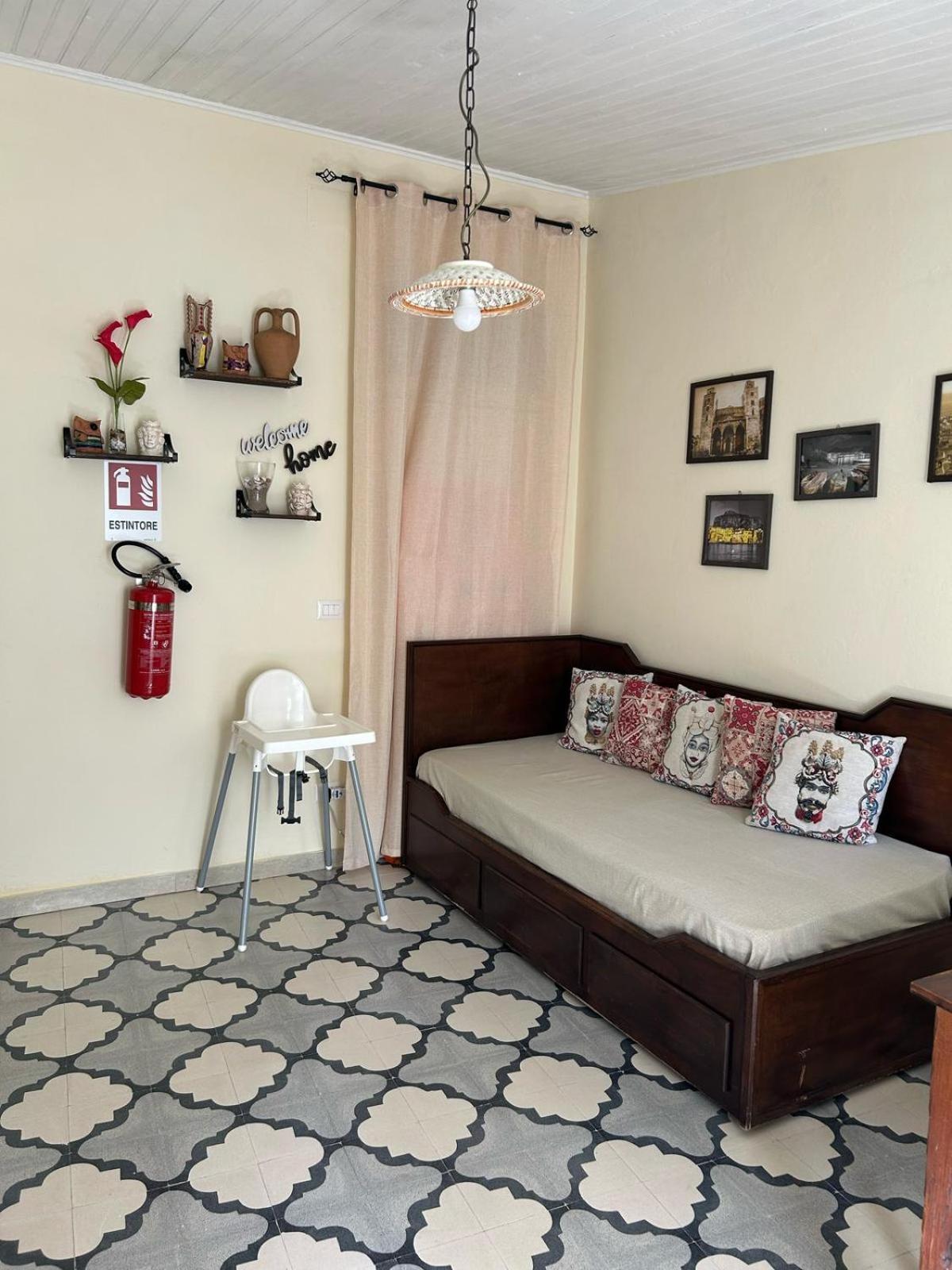 Sicilian Dream Apartments Cefalù Eksteriør billede