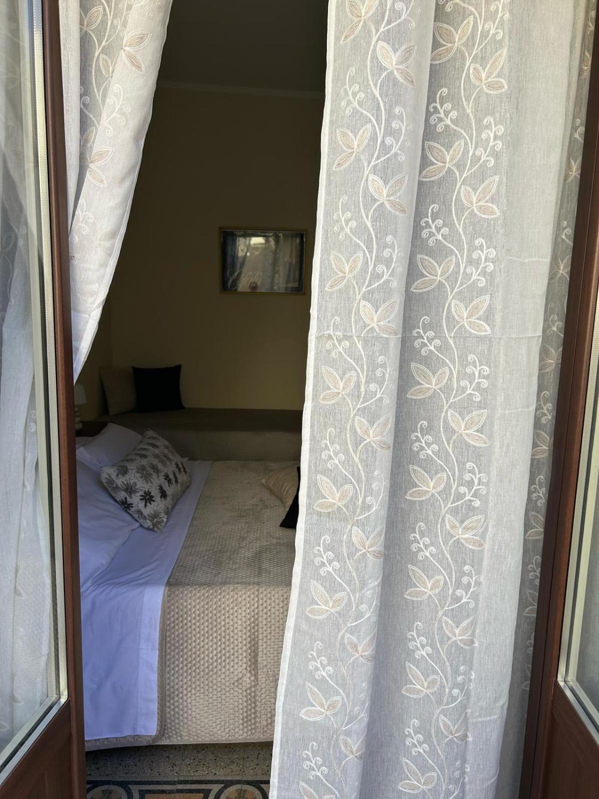 Sicilian Dream Apartments Cefalù Eksteriør billede